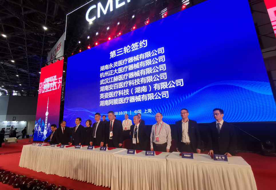 新闻中心_英雄联盟比赛实时比分